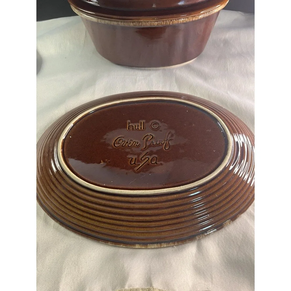 1960's Hull Pottery Oven Use Brown Drip Glaze Covered Casserole Dish W/12
